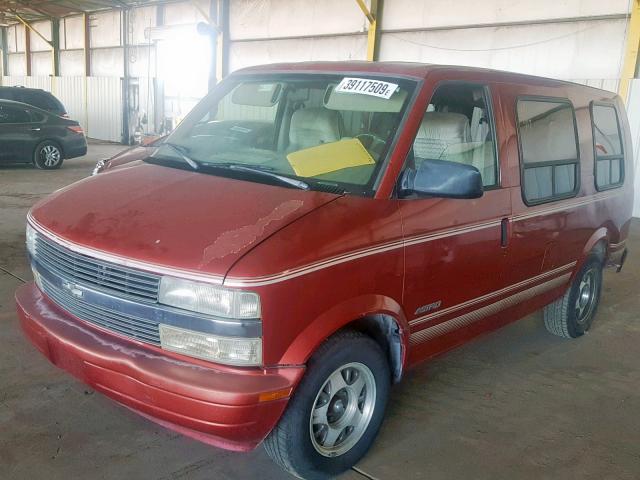 1GBDM19W4YB135618 - 2000 CHEVROLET ASTRO RED photo 2