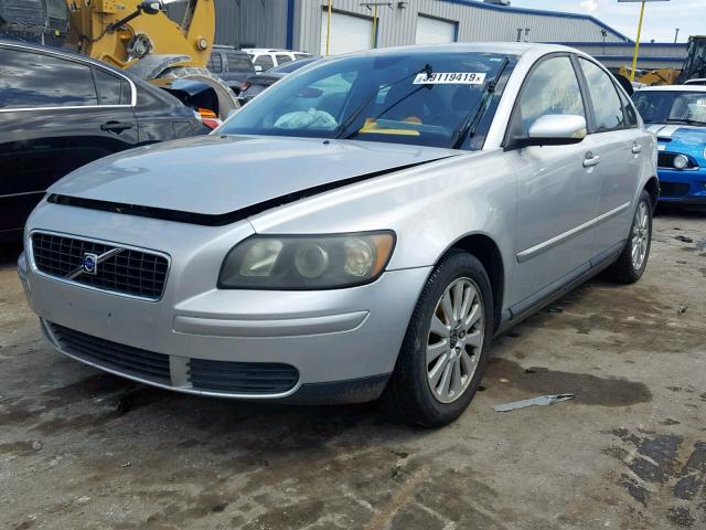 YV1MS382452100899 - 2005 VOLVO S40 2.4I SILVER photo 2