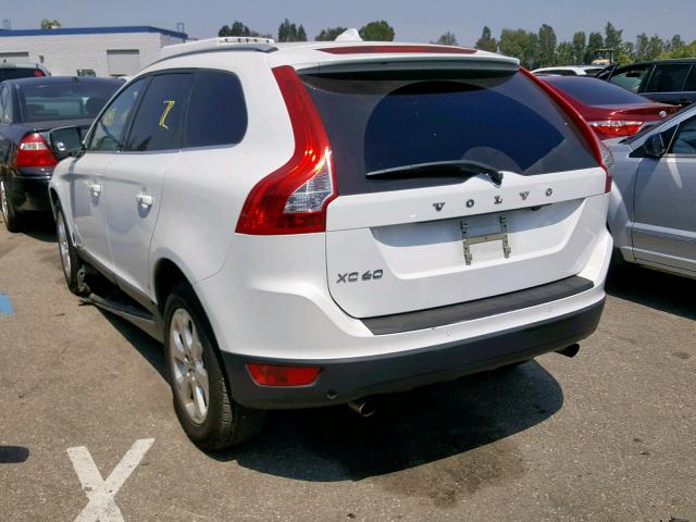 YV4940DL1D2379338 - 2013 VOLVO XC60 3.2 WHITE photo 3