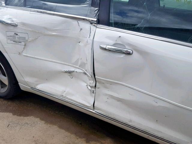 1G1ZC5E07CF158642 - 2012 CHEVROLET MALIBU 1LT WHITE photo 9