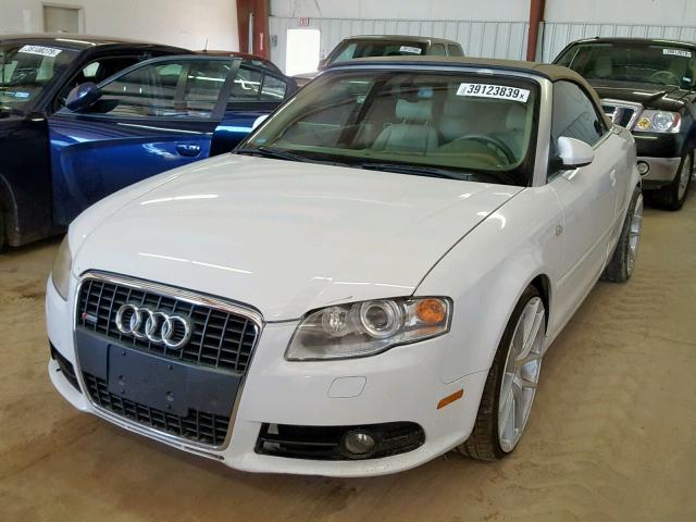 WAUAF48H69K008025 - 2009 AUDI A4 2.0T CA WHITE photo 2