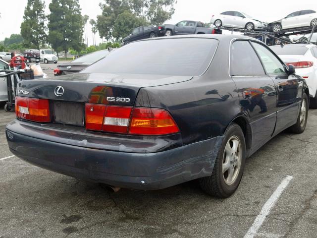 JT8BF22G2V5005514 - 1997 LEXUS ES 300 BLACK photo 4