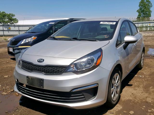 KNADM4A32G6647364 - 2016 KIA RIO LX SILVER photo 2