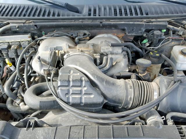 5LMFU28R24LJ02622 - 2004 LINCOLN NAVIGATOR შავი ფოტო 7