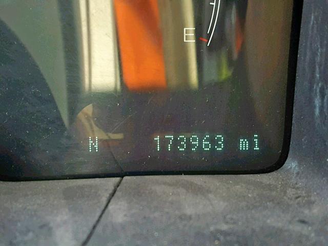 5LMFU28R24LJ02622 - 2004 LINCOLN NAVIGATOR შავი ფოტო 8