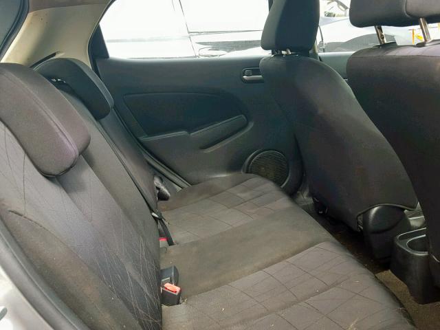 JM1DE1HY6B0104238 - 2011 MAZDA MAZDA2 SILVER photo 6