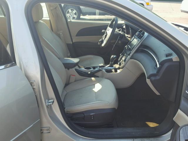 1G11C5SL7EF256262 - 2014 CHEVROLET MALIBU 1LT GOLD photo 5