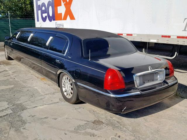 1L1FM81W33Y667406 - 2003 LINCOLN TOWN CAR E BLACK photo 3