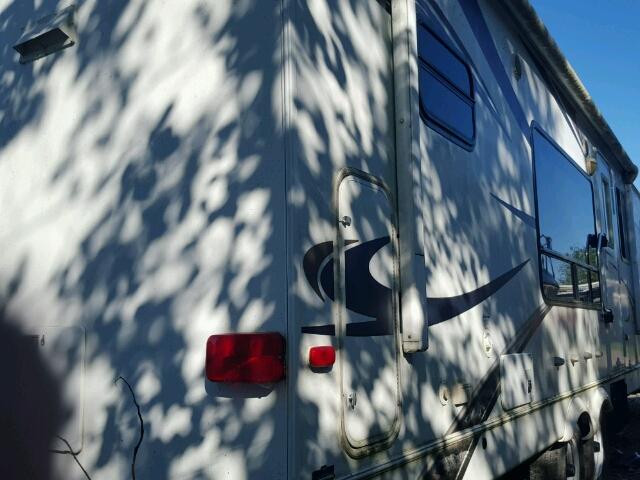 47CTD1S21AP623964 - 2010 DENA CAMPER WHITE photo 4