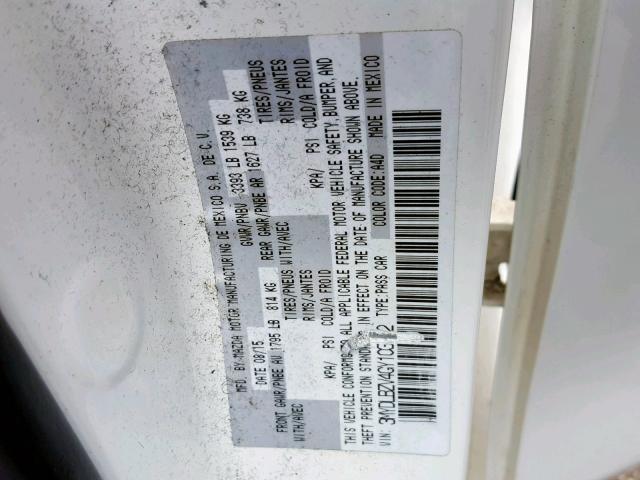 3MYDLBZV4GY103572 - 2016 TOYOTA SCION IA WHITE photo 10