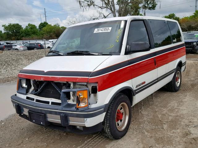 1GNDM19Z0RB175192 - 1994 CHEVROLET ASTRO WHITE photo 2