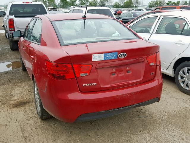 KNAFU4A20D5723665 - 2013 KIA FORTE EX RED photo 3