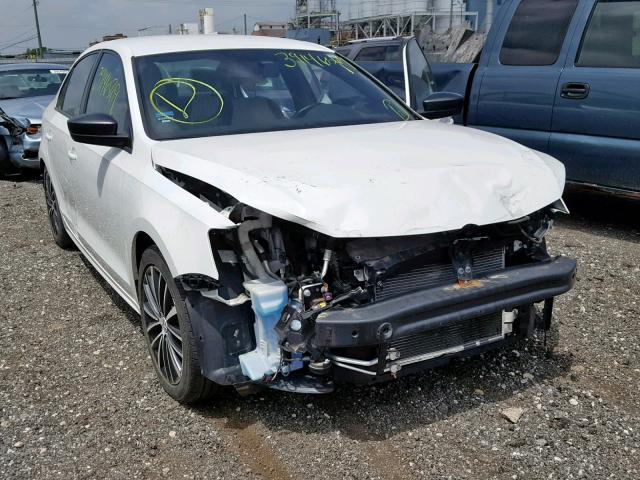 3VWD17AJ1GM251354 - 2016 VOLKSWAGEN JETTA SPOR WHITE photo 1