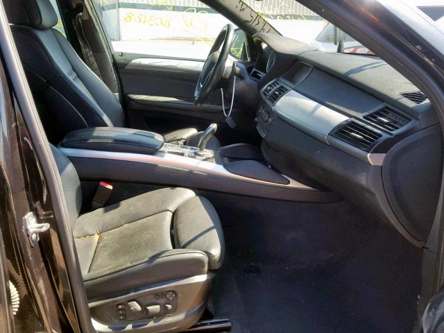5UXFG8C54BLZ95071 - 2011 BMW X6 XDRIVE5 Қара фото 5