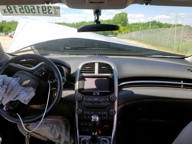 1G11C5SA2DF230133 - 2013 CHEVROLET MALIBU 1LT 银色 照片 9