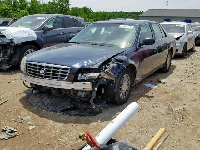 1G6KE57Y04U147942 - 2004 CADILLAC DEVILLE DH BLUE photo 2