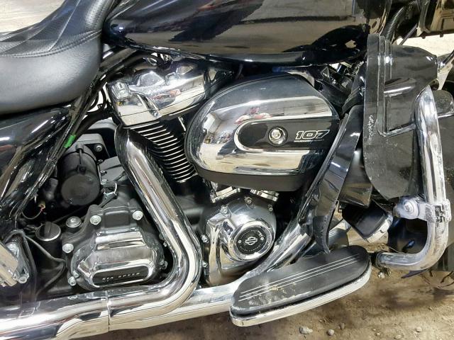 1HD1KHC12HB642705 - 2017 HARLEY-DAVIDSON FLTRX ROAD BLACK photo 7