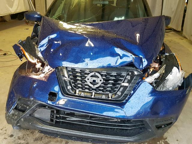 3N1CP5CU4KL525513 - 2019 NISSAN KICKS S BLUE photo 7