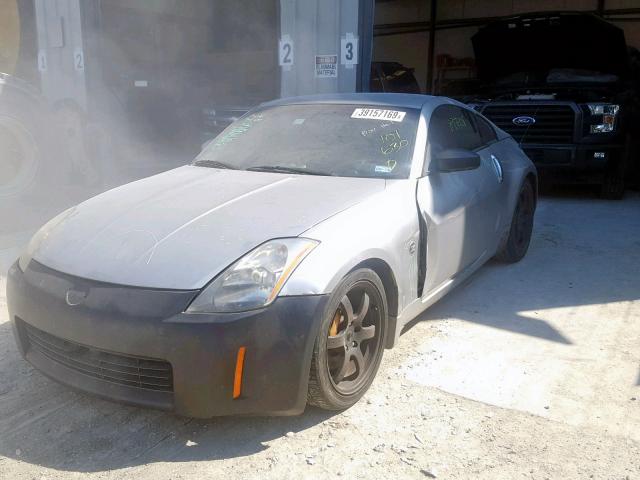 JN1AZ34D13T101630 - 2003 NISSAN 350Z COUPE SILVER photo 2