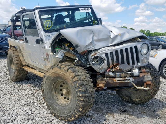 1J4FA49SX4P767283 - 2004 JEEP WRANGLER / SILVER photo 9