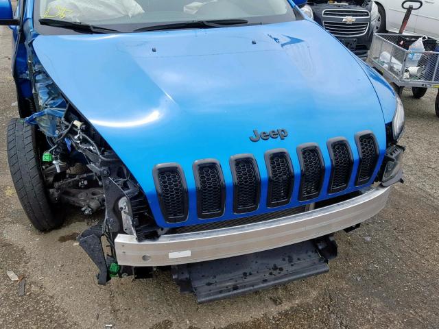 1C4PJLCB3JD576749 - 2018 JEEP CHEROKEE L BLUE photo 9