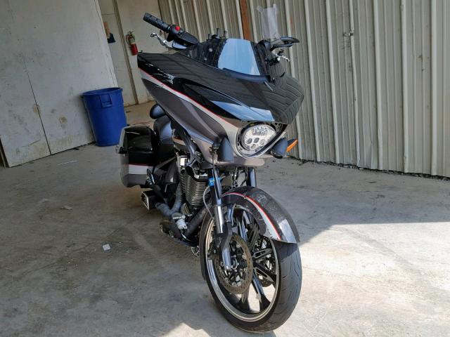 5VPYW36NXG3050193 - 2016 VICTORY MOTORCYCLES MAGNUM BLACK photo 1