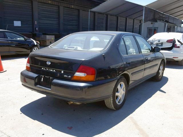 1N4DL01D9XC186291 - 1999 NISSAN ALTIMA XE BLACK photo 4