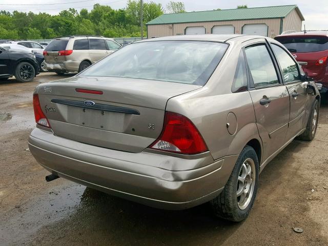 1FAFP34344W163903 - 2004 FORD FOCUS SE C GOLD photo 4