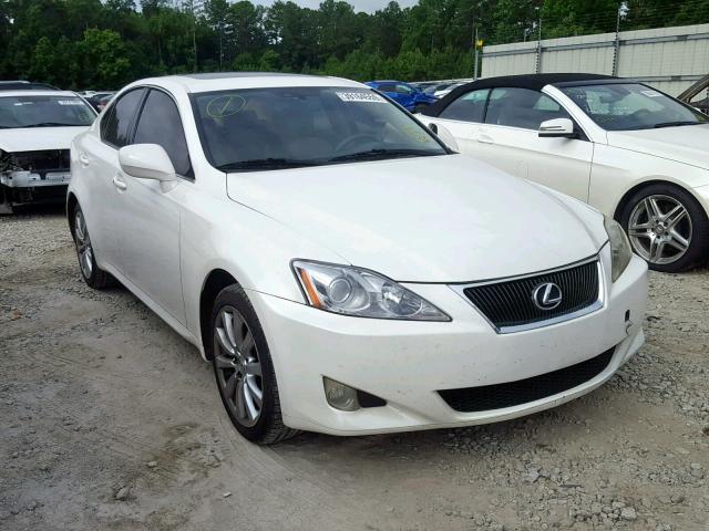 JTHCK262065004006 - 2006 LEXUS IS 250 WHITE photo 1