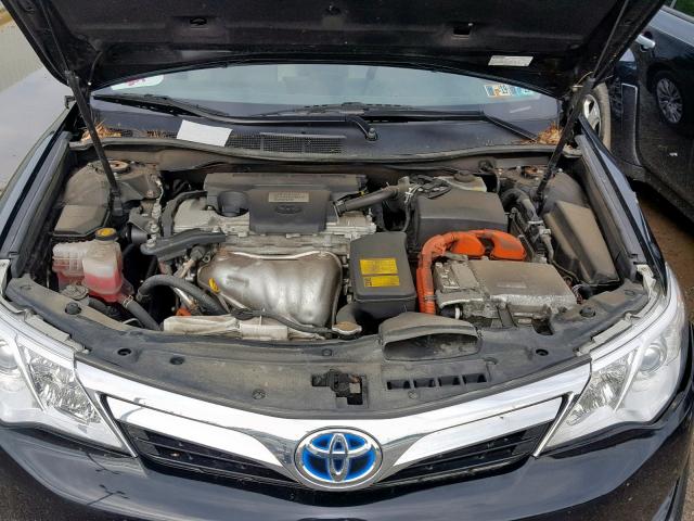 4T1BD1FK1DU066384 - 2013 TOYOTA CAMRY HYBR BLACK photo 7