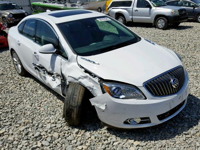 1G4PR5SK0F4213320 - 2015 BUICK VERANO CON WHITE photo 1