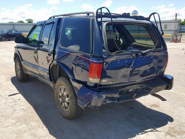 1GNDT13W9Y2131174 - 2000 CHEVROLET BLAZER BLUE photo 3