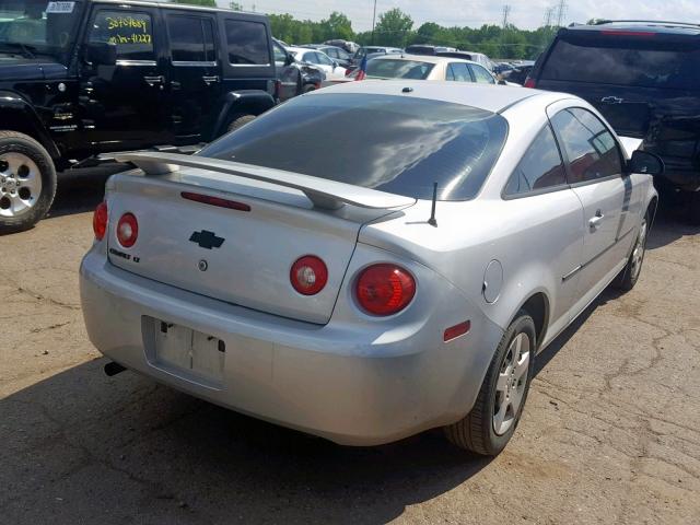 1G1AL18F387139187 - 2008 CHEVROLET COBALT LT SILVER photo 4