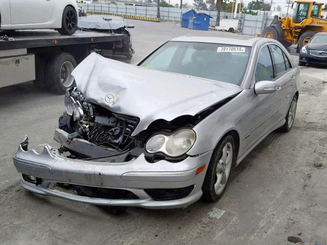 WDBRF40J75F722574 - 2005 MERCEDES-BENZ C 230K SPO SILVER photo 2