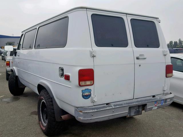 2GTHG35N5P4515464 - 1993 GMC VANDURA G3 WHITE photo 3