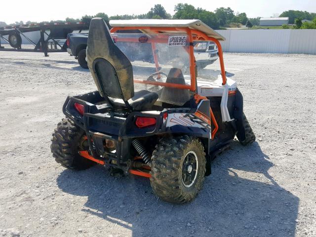 4XAVE76A4DF260363 - 2013 POLARIS RZR 800 S WHITE photo 4