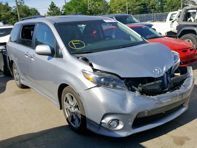 5TDXZ3DCXHS869109 - 2017 TOYOTA SIENNA SE SILVER photo 1