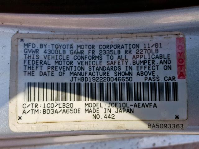 JTHBD192220046650 - 2002 LEXUS IS 300 SILVER photo 10