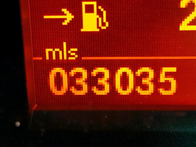 WBAVM5C53FVV95191 - 2015 BMW X1 XDRIVE3 Azul foto 8