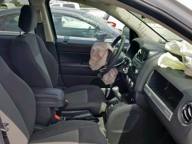 1C4NJDBB3GD617775 - 2016 JEEP COMPASS SP თეთრი ფოტო 5