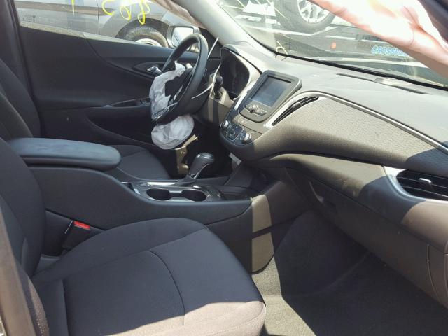 1G1ZB5ST8HF253297 - 2017 CHEVROLET MALIBU LS გრაფიტი ფოტო 5