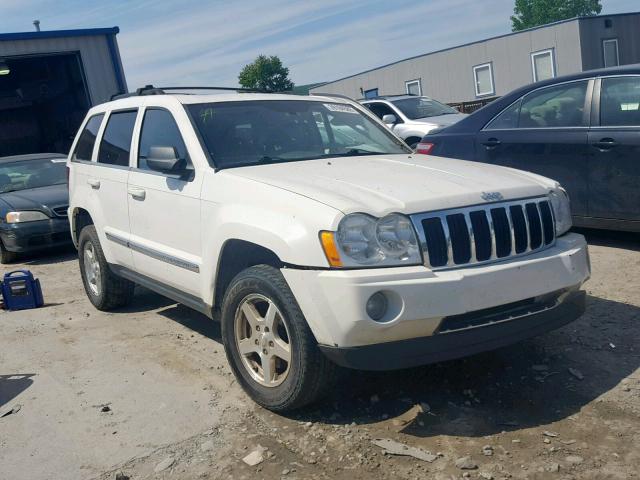 1J8HR58N95C559356 - 2005 JEEP GRAND CHER WHITE photo 1