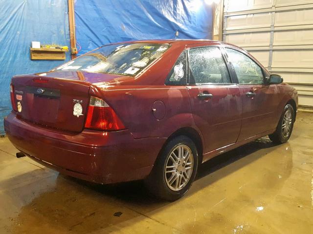 1FAFP34N96W234226 - 2006 FORD FOCUS ZX4 MAROON photo 4