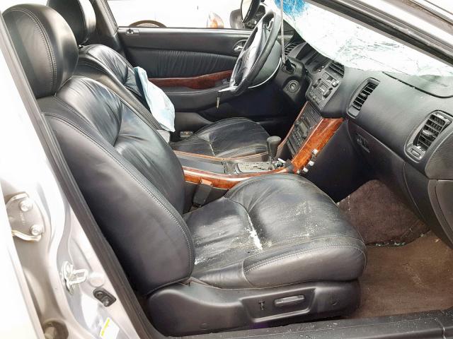 19UUA56672A030909 - 2002 ACURA 3.2TL SILVER photo 5