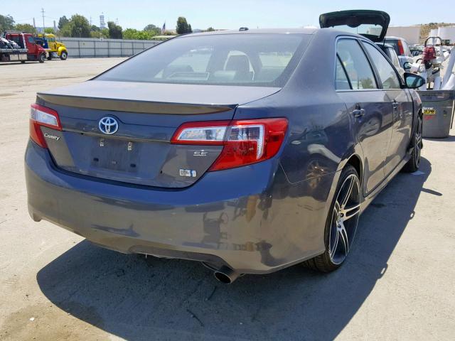 4T1BD1FK3EU136727 - 2014 TOYOTA CAMRY HYBR GRAY photo 4