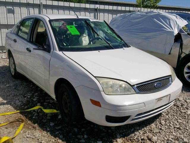 1FAHP34N77W353709 - 2007 FORD FOCUS ZX4 WHITE photo 1