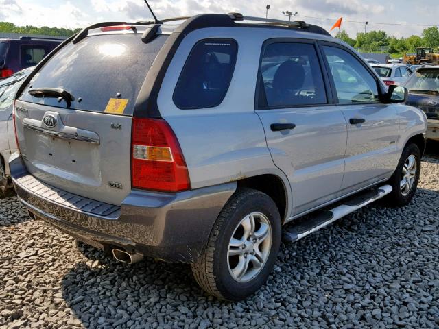 KNDJE723577358976 - 2007 KIA SPORTAGE E SILVER photo 4