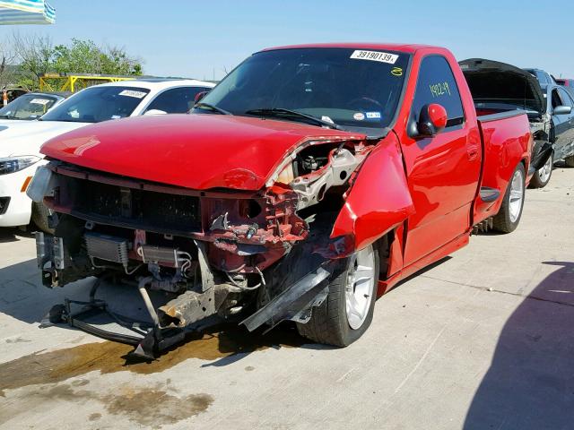 2FTZF0739YCA81672 - 2000 FORD F150 SVT L RED photo 2