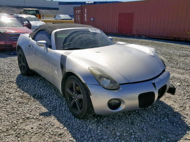 1G2MN35B29Y105950 - 2009 PONTIAC SOLSTICE SILVER photo 1