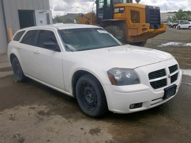 2D4FV47T87H705205 - 2007 DODGE MAGNUM SE WHITE photo 1